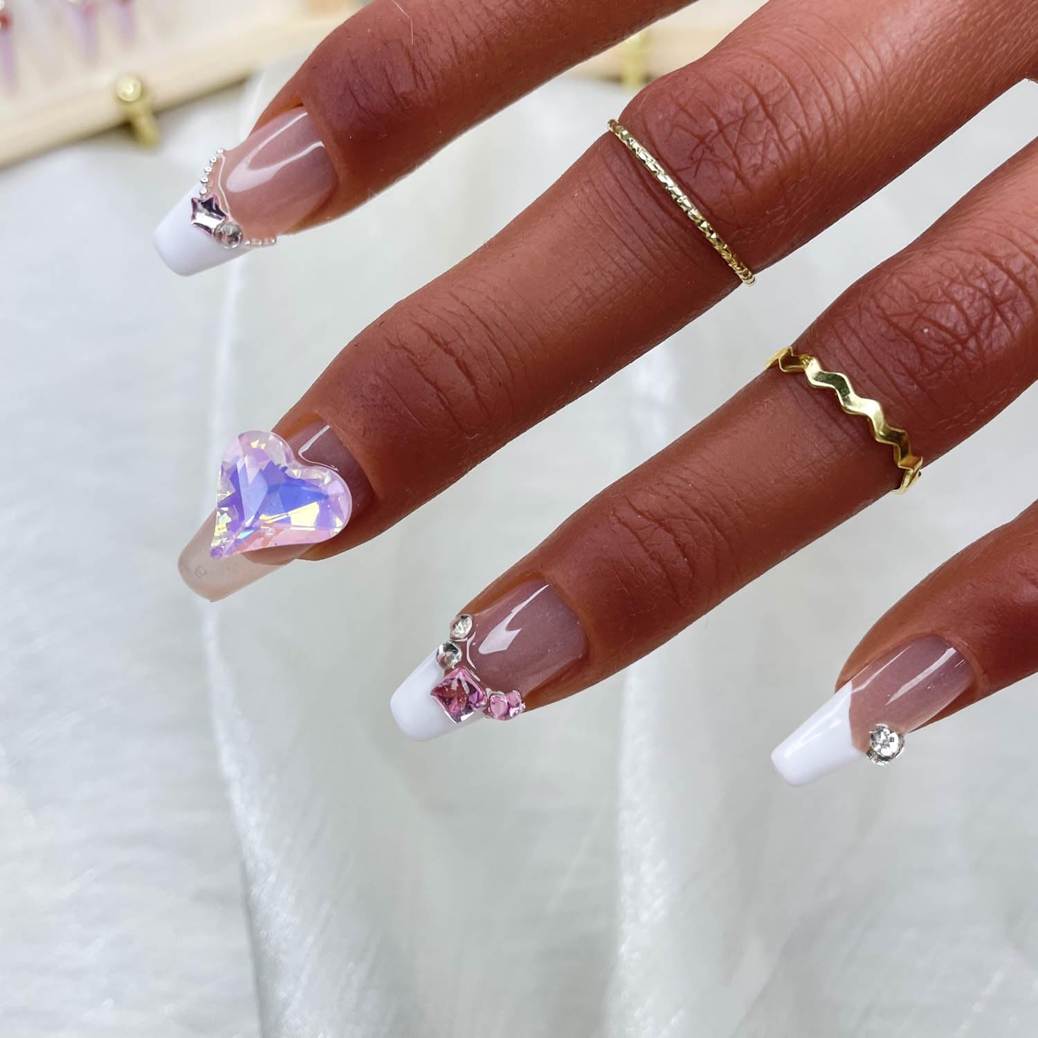 GGDDSHA 10pcs  Press On Nails Long CoffinFake Nails Fashion Rhinestone Design Art Charmsfor Women Handmade Nail Art Manicure Gradient,Luxe Amour