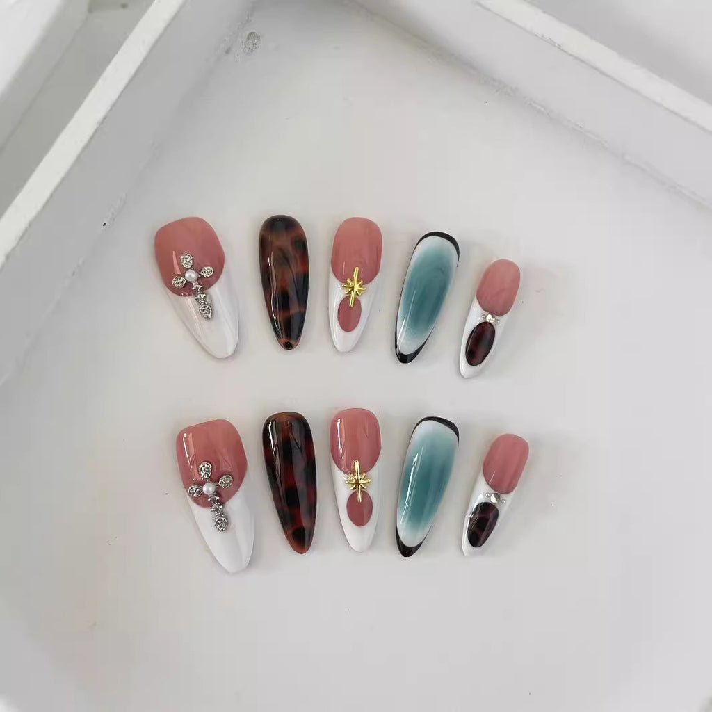 Autumn And Winter Blooming Hand-painted Maillard White Elegant High-end Long Handmade Wear Manicure